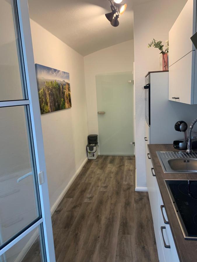 40 Qm Appartment Parkplatz, Balkon,Netflix, Prime 开姆尼茨 外观 照片