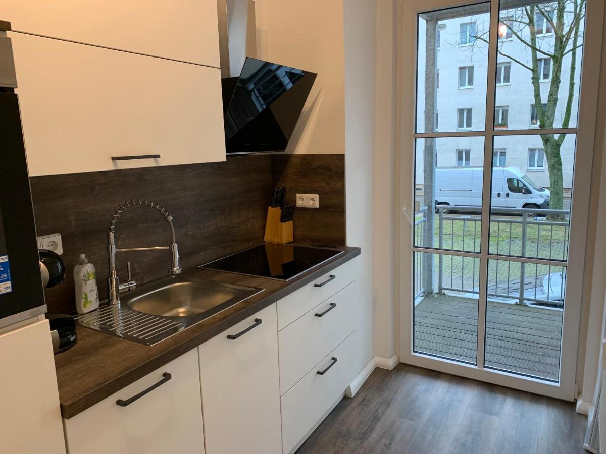 40 Qm Appartment Parkplatz, Balkon,Netflix, Prime 开姆尼茨 外观 照片