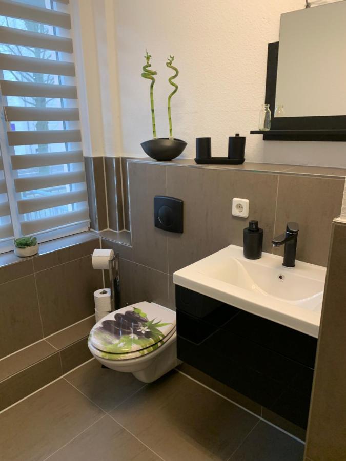 40 Qm Appartment Parkplatz, Balkon,Netflix, Prime 开姆尼茨 外观 照片