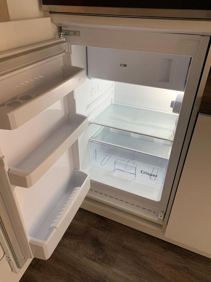40 Qm Appartment Parkplatz, Balkon,Netflix, Prime 开姆尼茨 外观 照片